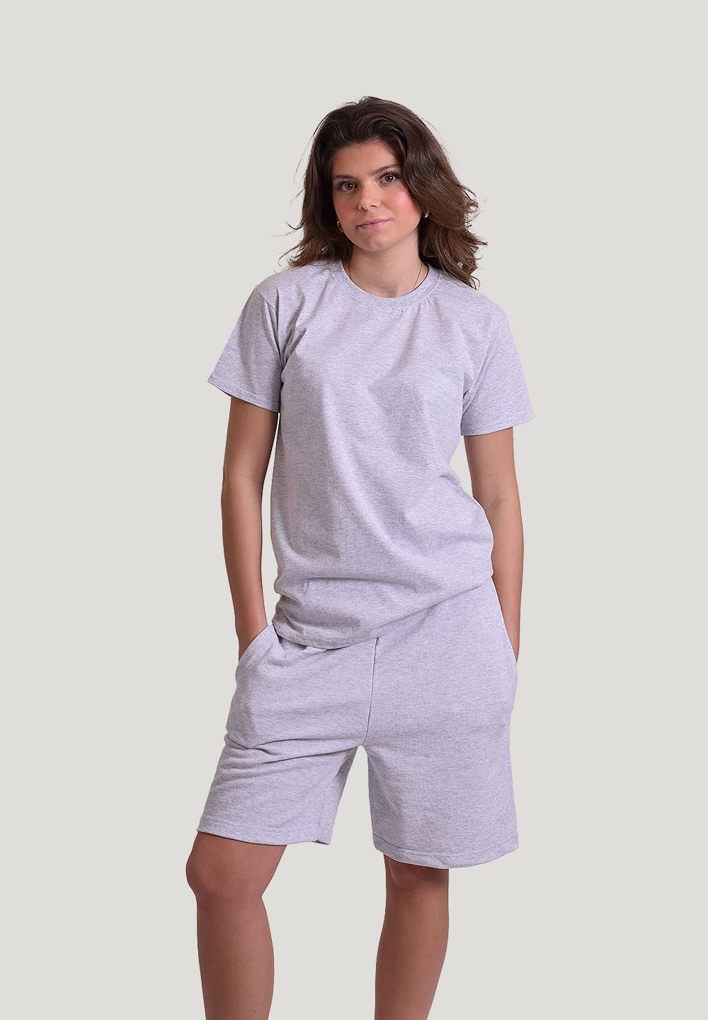 LOOZE T-shirt og Shorts Sæt - Fruit of the Loom